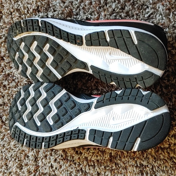 Nike running shoes - Picture 5 of 6